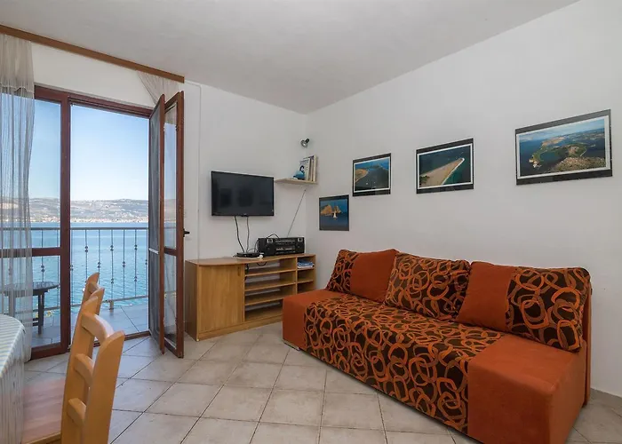 Ivan Apartman Slatine